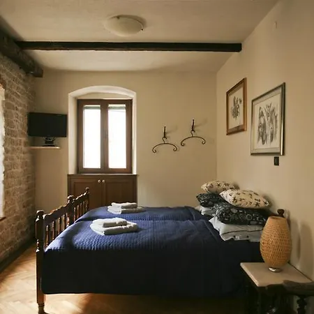 酒店 阿兹姆公寓 *