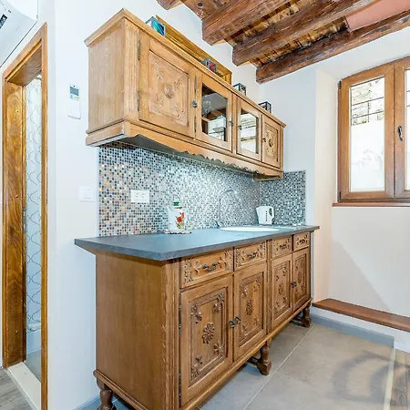 酒店 阿兹姆公寓 *