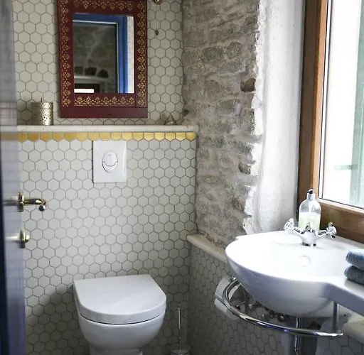 Azimut מלון שיבניק